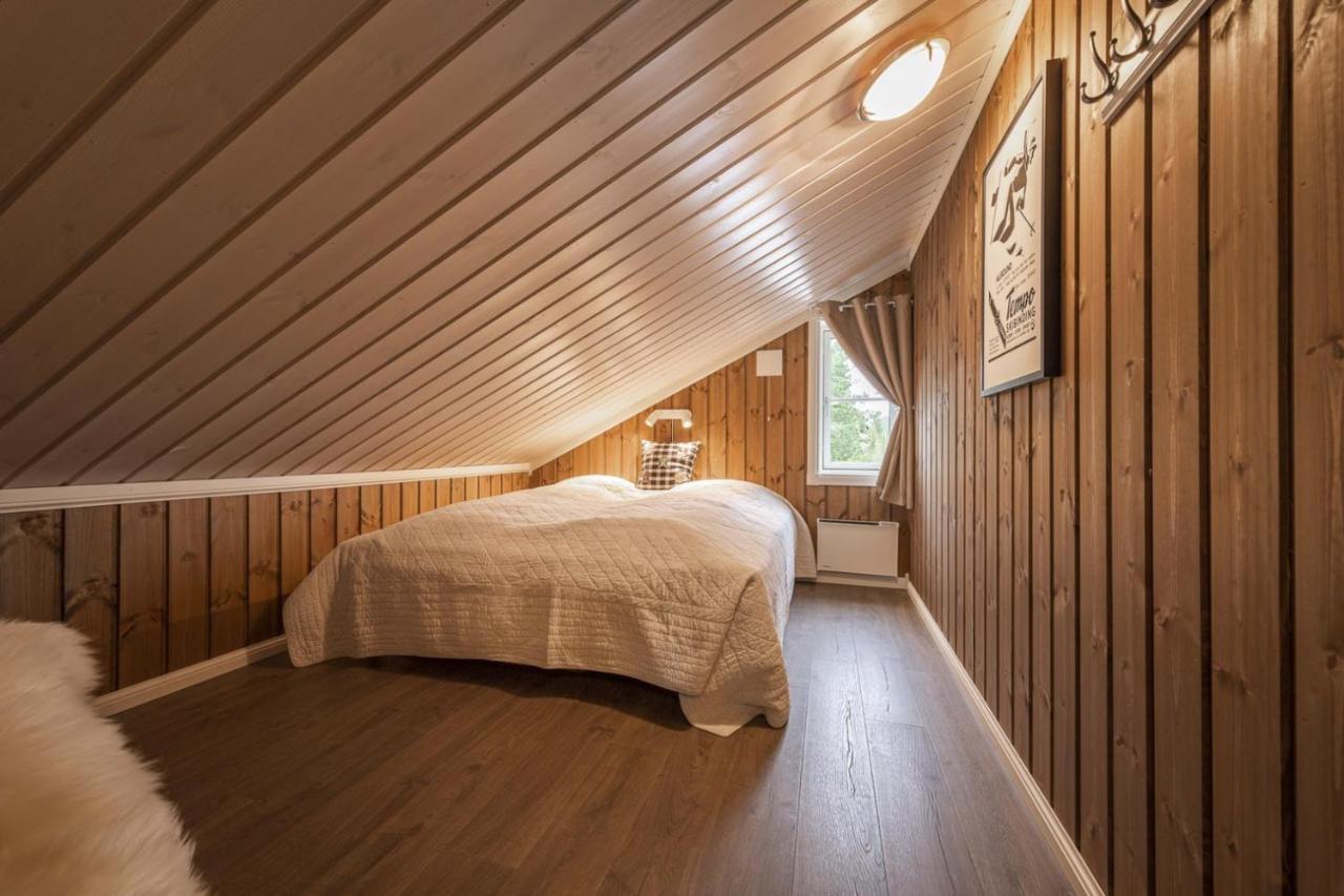 Cabin With Sauna In トリシル エクステリア 写真